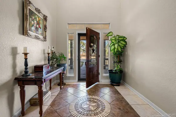 765 E Loop 1604, St Hedwig, TX 78152