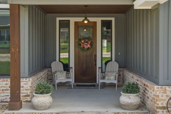 109 juniper, La Vernia, TX 78121