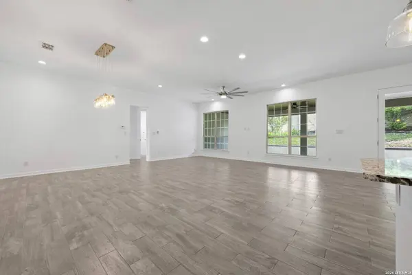 1303 SUMMERFIELD, San Antonio, TX 78258-3613