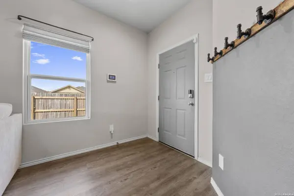 13002 HEATHERS ELM, St Hedwig, TX 78152