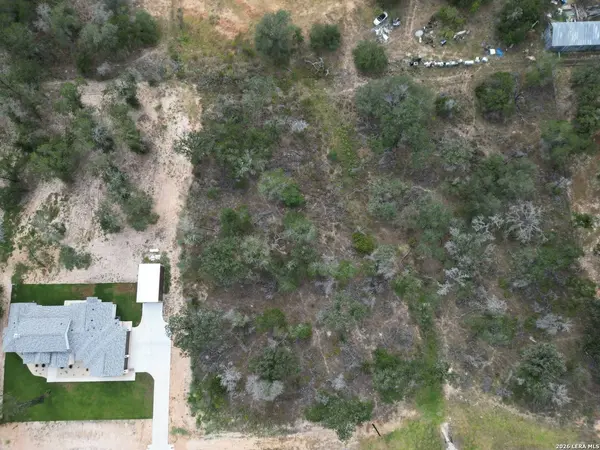 209 TIMBER PL, La Vernia, TX 78121
