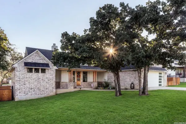 181 W MAGNOLIA CIR