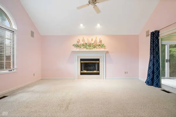 9214 W Point DR, Indianapolis, IN 46268