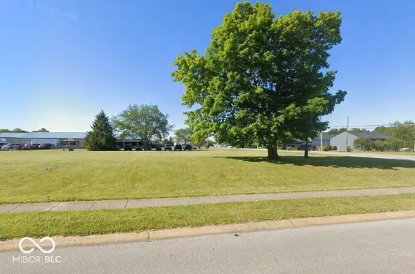 1935 Gladden RD, Plainfield, IN 46168