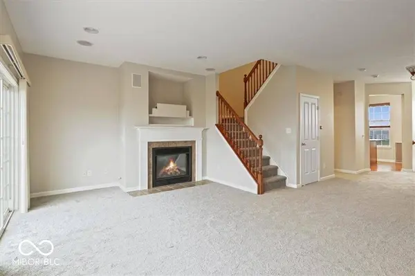 172 Straughn LN, Westfield, IN 46074