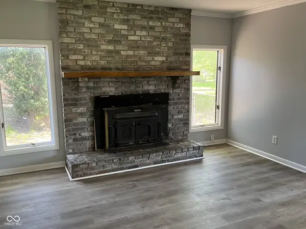 3751 W 97th ST, Carmel, IN 46032