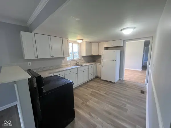 3751 W 97th ST, Carmel, IN 46032