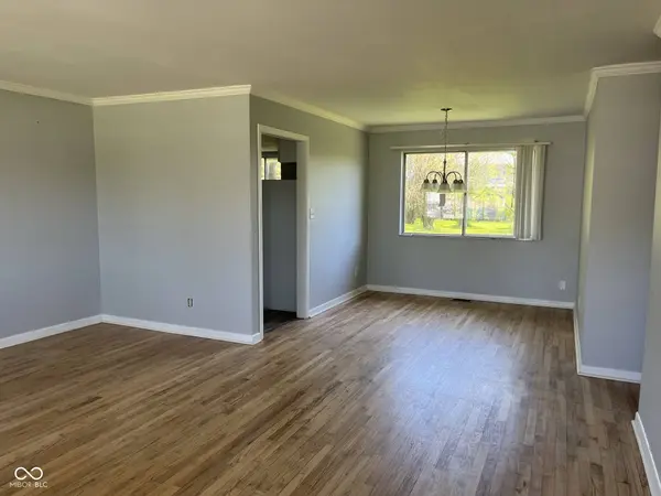 3751 W 97th ST, Carmel, IN 46032