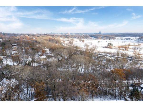 7106 Valley View RD, Edina, MN 55439