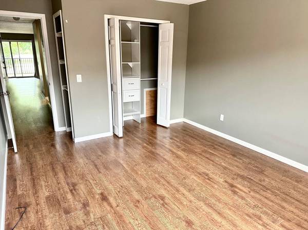 12930 Nicollet AVE #202, Burnsville, MN 55337