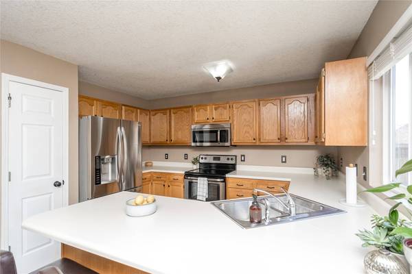 2002 NW School Street, Ankeny, IA 50023