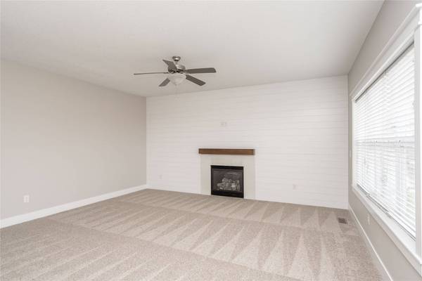 4107 NW Abilene Road, Ankeny, IA 50023