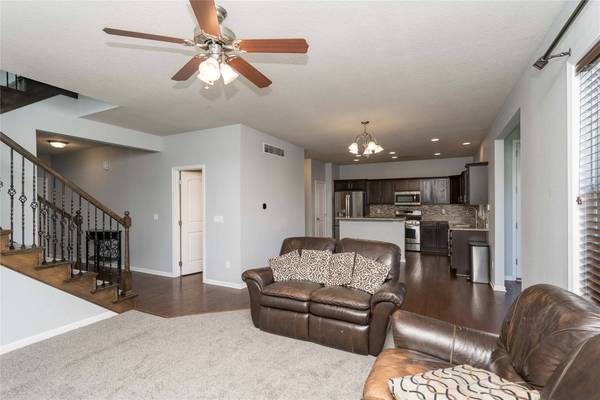 224 S 83rd Street, West Des Moines, IA 50266