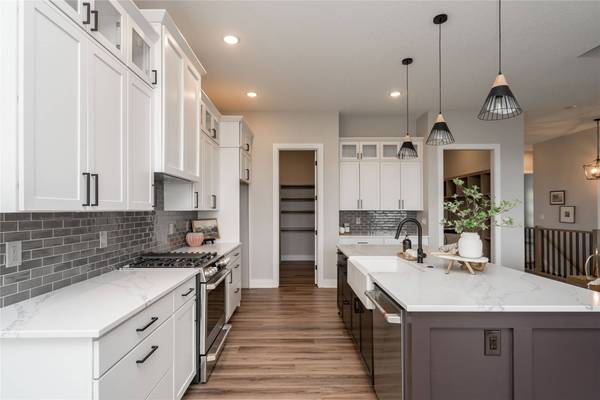 1216 NW Arbor Court, Ankeny, IA 50023