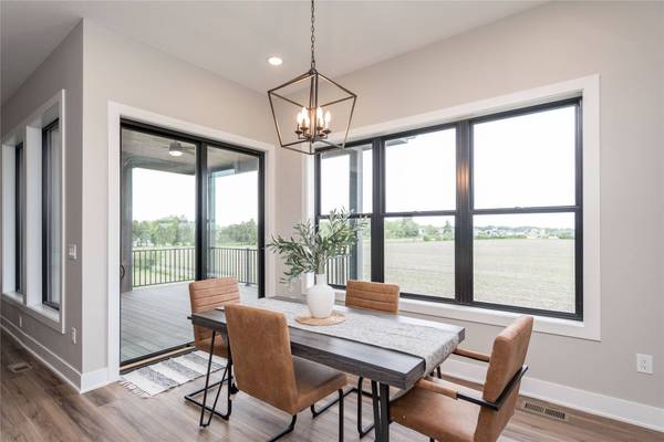 1216 NW Arbor Court, Ankeny, IA 50023