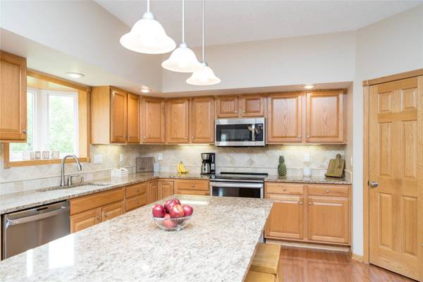 2303 NE Bel Aire Drive, Ankeny, IA 50021