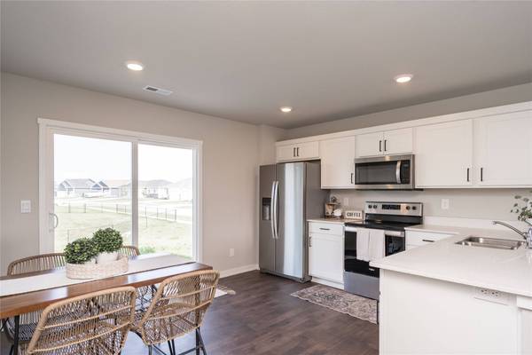 3451 10th Avenue SW, Altoona, IA 50009