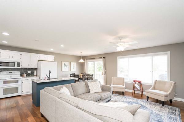 904 NE 49th Street, Ankeny, IA 50021