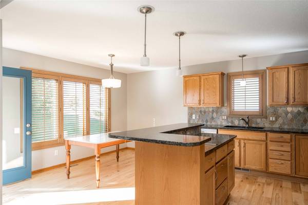 1212 NW Rolling Rock Road, Ankeny, IA 50023