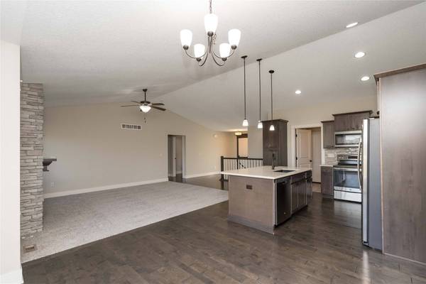 2505 NW Abilene Road, Ankeny, IA 50023