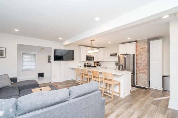 3406 School Street, Des Moines, IA 50311