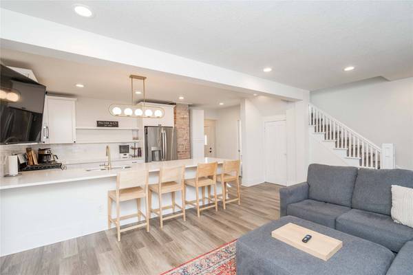 3406 School Street, Des Moines, IA 50311