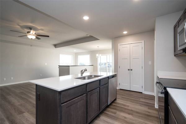 3214 Locust Street SW, Bondurant, IA 50035