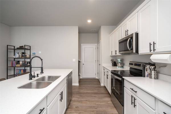 2804 NW 34th Lane, Ankeny, IA 50023