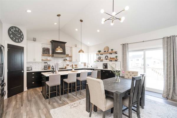 420 Wicker Drive, Huxley, IA 50124