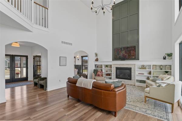 1917 Redbud Street, Norwalk, IA 50211