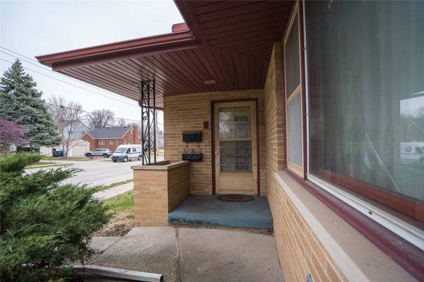 1829 47th Street, Des Moines, IA 50310