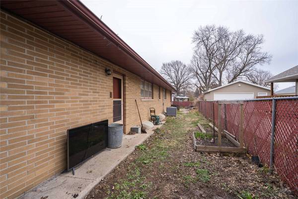 1829 47th Street, Des Moines, IA 50310