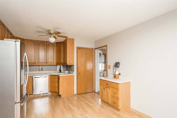 213 NE Crestmoor Place, Ankeny, IA 50021