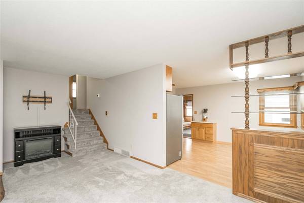 213 NE Crestmoor Place, Ankeny, IA 50021