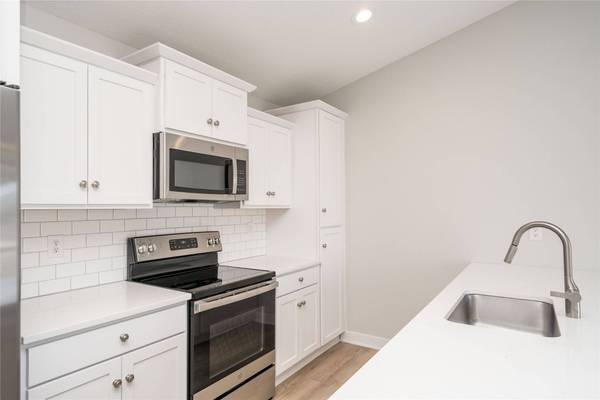 224 12th Court NW, Bondurant, IA 50035