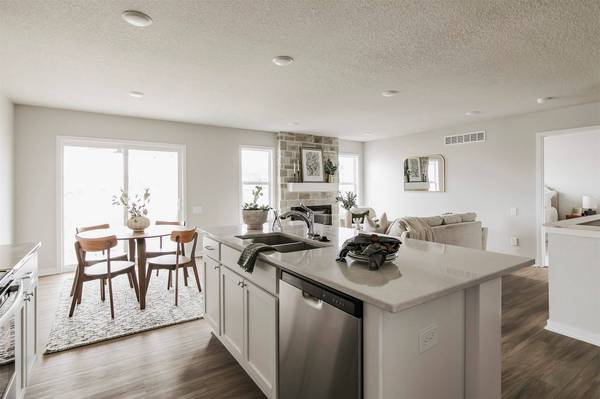 1209 NE 56th Street, Ankeny, IA 50021