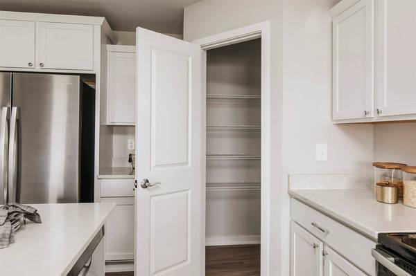 1209 NE 56th Street, Ankeny, IA 50021