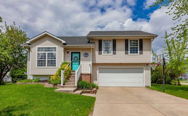706 SE Chaparal Drive, Ankeny, IA 50021