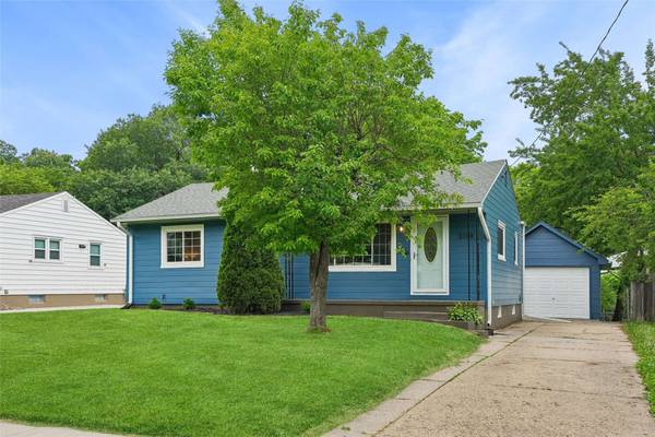3119 Holcomb Avenue, Des Moines, IA 50310