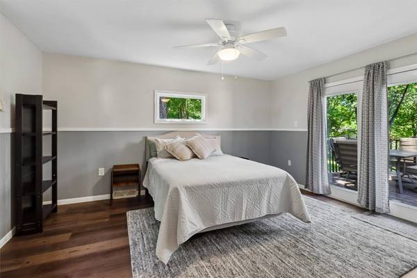 6706 Washington Avenue, Windsor Heights, IA 50324