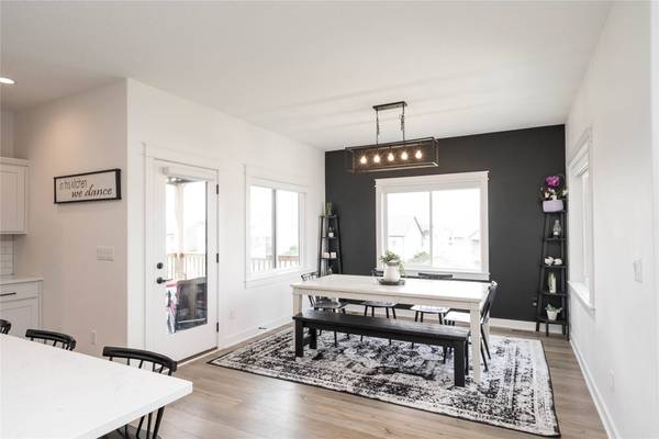2609 Blooming Heights Drive, Norwalk, IA 50211