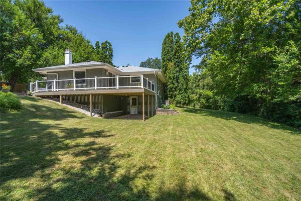212 Pleasant View Drive, Des Moines, IA 50315