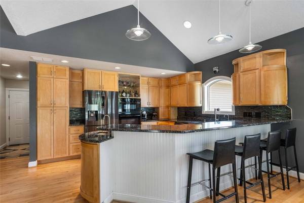 2743 NW 73rd Avenue, Ankeny, IA 50023