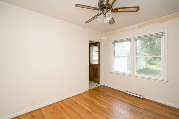 905 SW 2nd Street Place, Ankeny, IA 50023