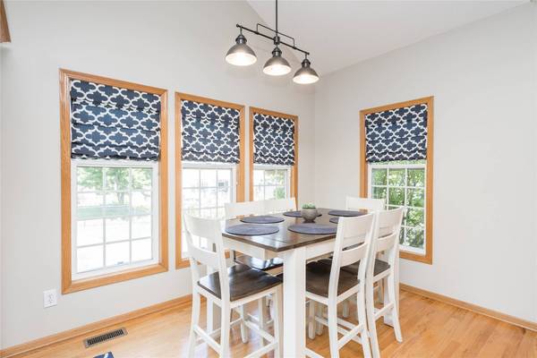 3906 NW Seasons Court, Ankeny, IA 50023