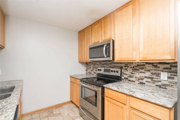 8601 Westown Parkway #9104, West Des Moines, IA 50266