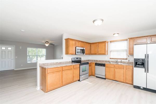 4215 NW 8th Court, Ankeny, IA 50023