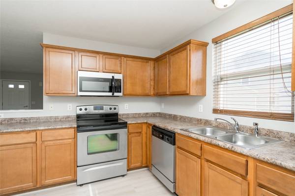 4215 NW 8th Court, Ankeny, IA 50023