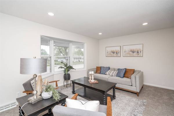 406 SE Trilein Drive, Ankeny, IA 50021