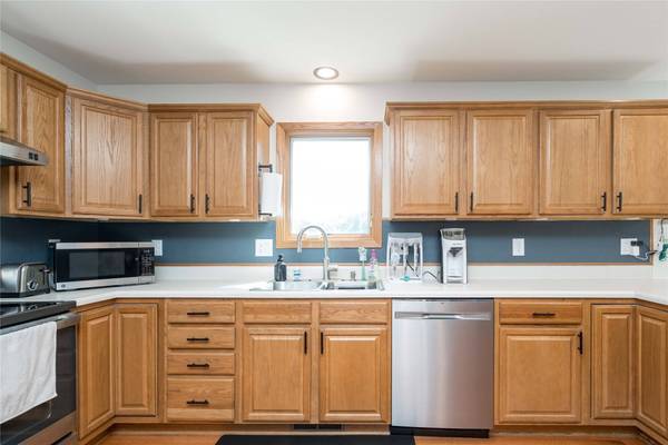 2650 Somerset Drive, Ames, IA 50010